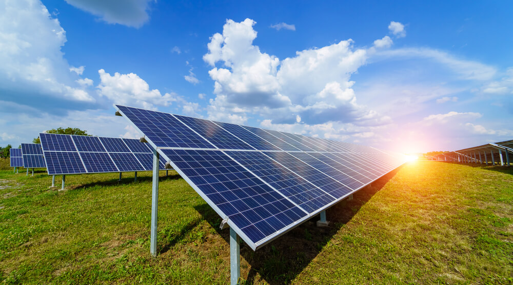 telha-solar-ou-painel-solar-qual-o-melhor